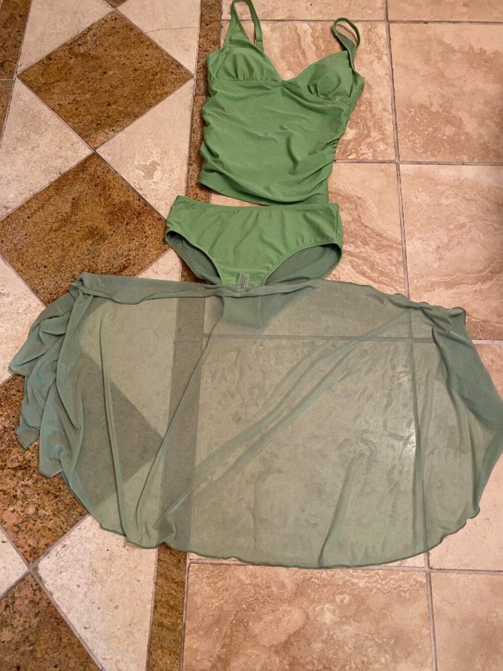 NWT - Nicole Miller three-piece tankini and skirt